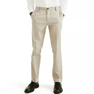 Dockers Easy Khaki Straight Fit